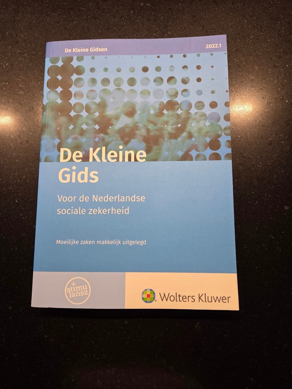 De Kleine Gids voor de Nederlandse sociale zekerheid 2022.1, Zo goed als nieuw, Wolters Kluwer, Gamma, HBO