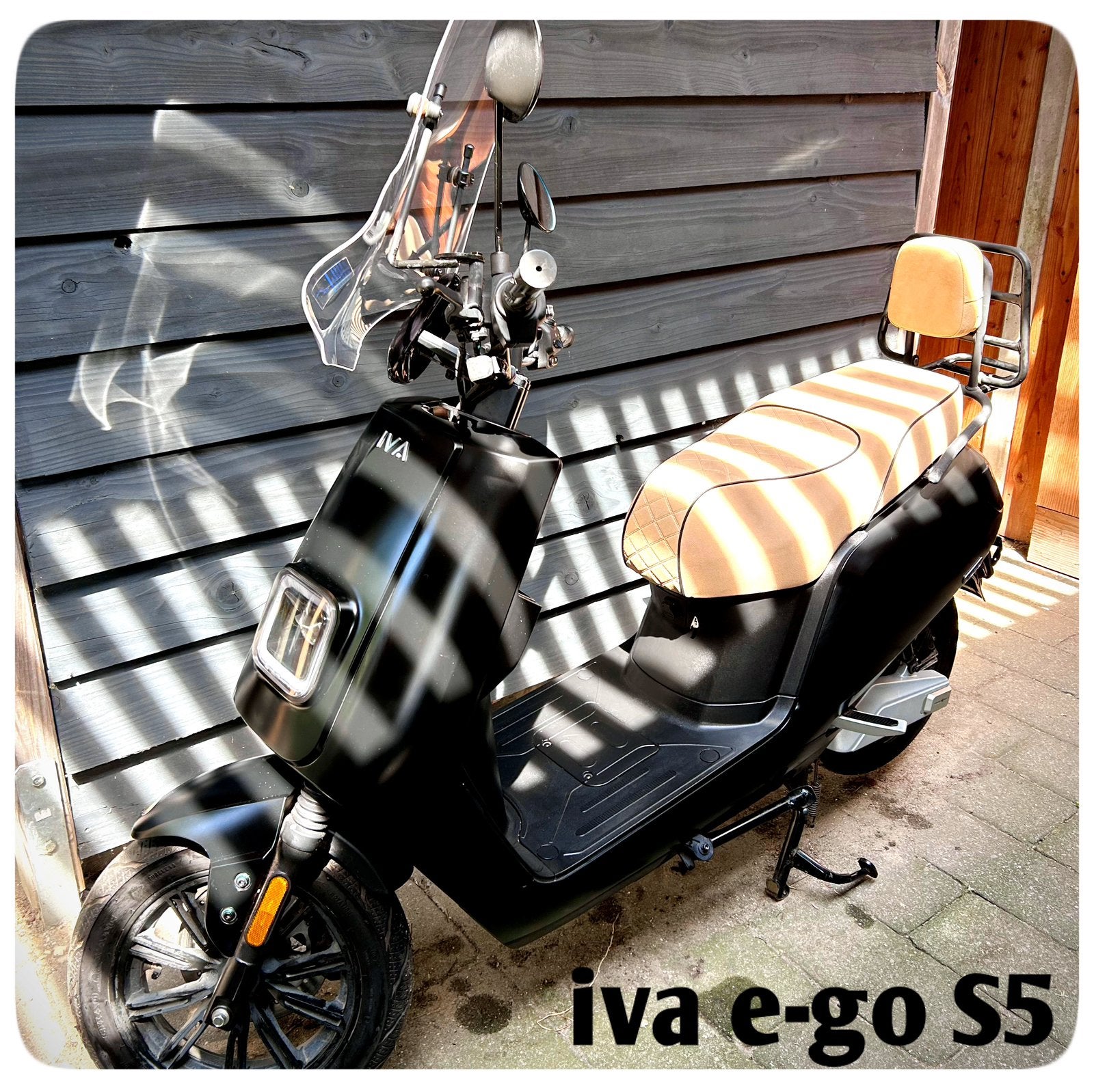 Elektrische scooter IVA E-GO S5, mat zwart, maar 3307 km, Ophalen, Elektrisch, Zo goed als nieuw, Maximaal 25 km/u