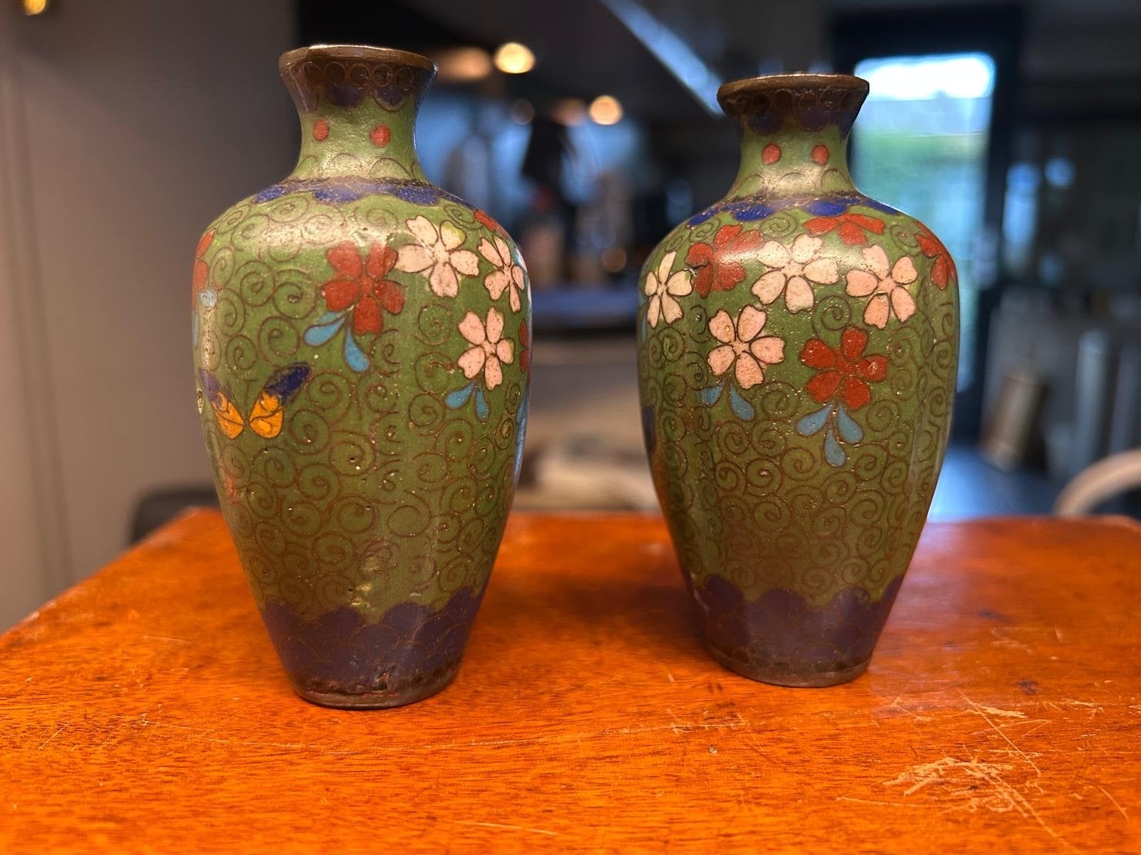 Antieke Chinese Cloisonné Miniatuurvaasjes (set van 2), Ophalen