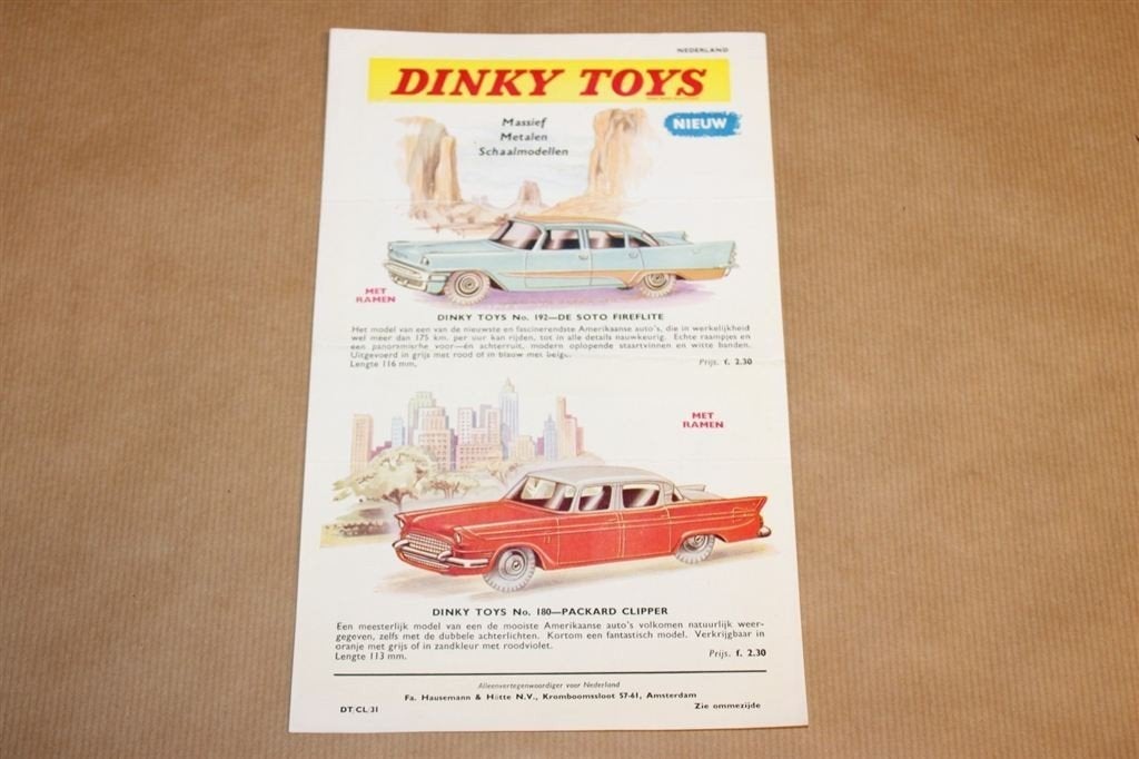 Zeldzame Dinky Toys folder - o.a. Soto Fireflite - 1960, Ophalen of Verzenden