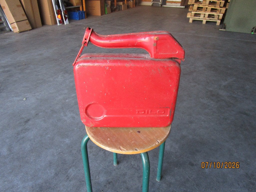 oliekan, antiek,curiosa,vintage,oldtimer,benzinekan,, Ophalen of Verzenden