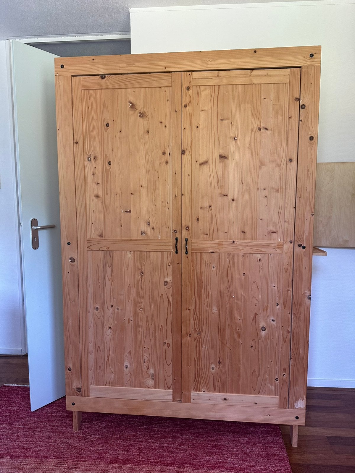 Kledingkast LEKSVIK Ikea, Ophalen, 100 tot 150 cm, Zo goed als nieuw, 150 tot 200 cm