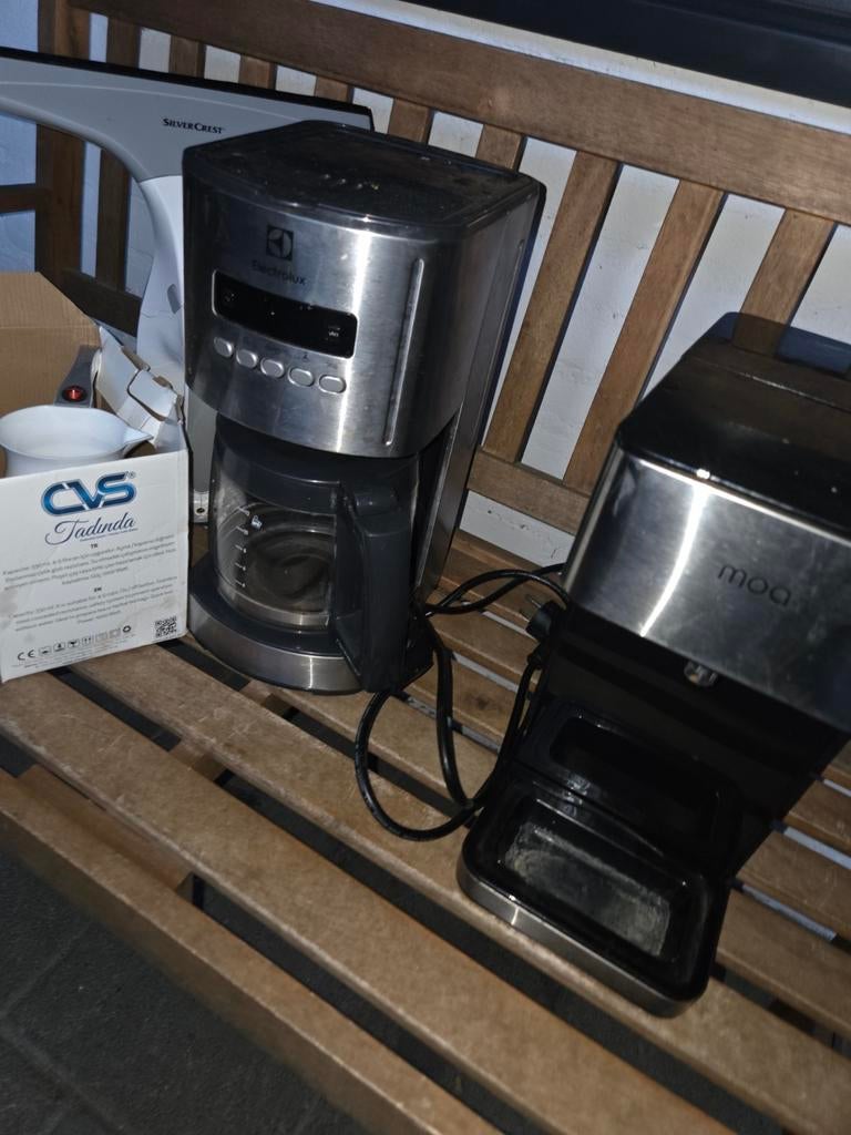 Water en koffiezetapparaat - defect, Ophalen, Koffiemachine