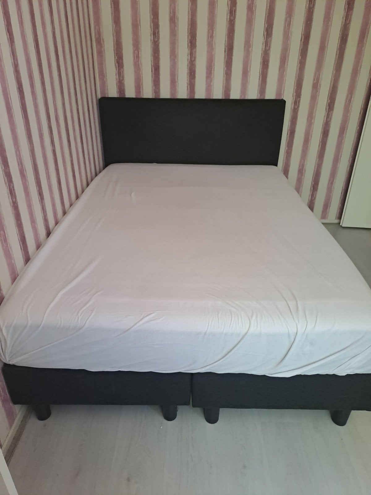 Boxspring, Huis en Inrichting, Ophalen, Gebruikt, Zwart, Tweepersoons