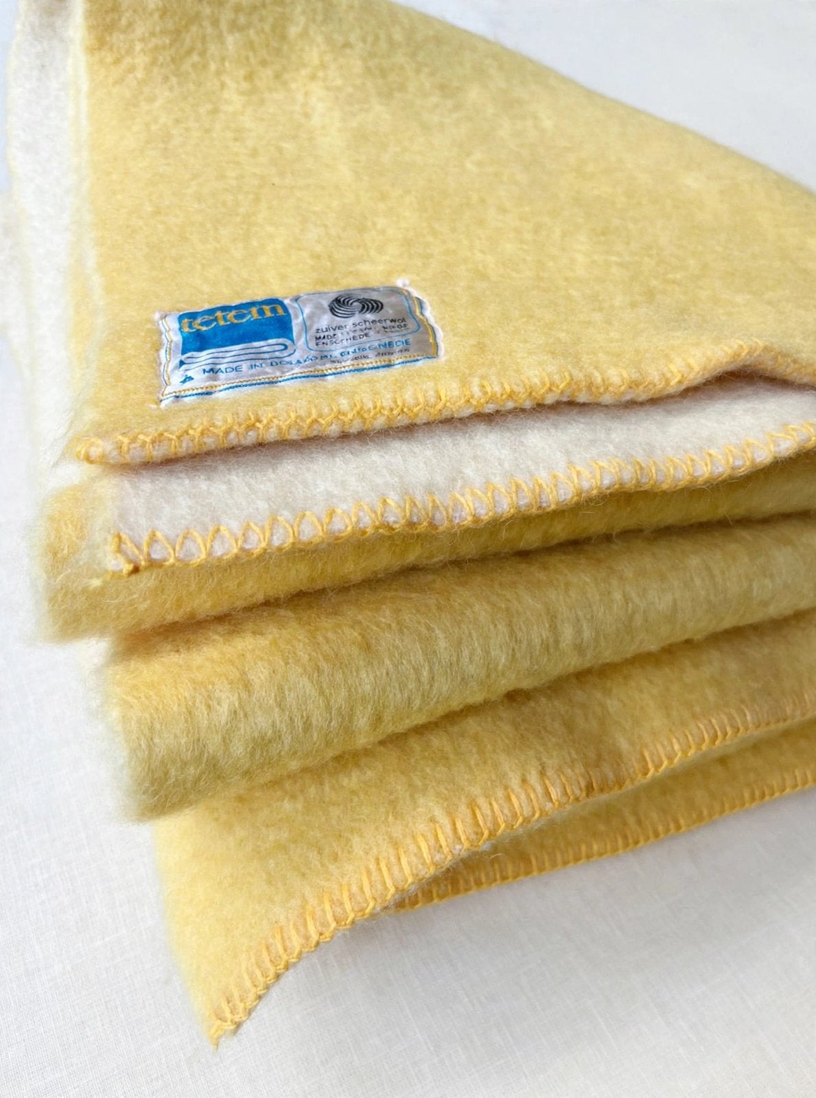 Toffe vintage gele wollen deken van Tetem, Huis en Inrichting, Ophalen of Verzenden, Gebruikt