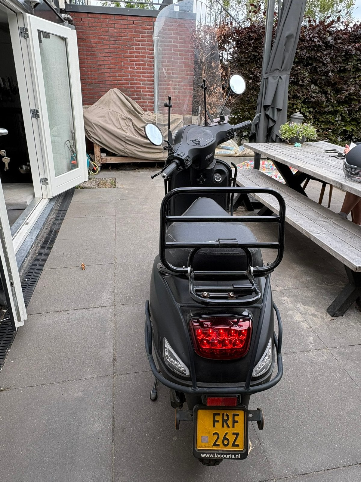 E sourini - la Souris elektrische scooter, Ophalen, Zo goed als nieuw, Elektrisch