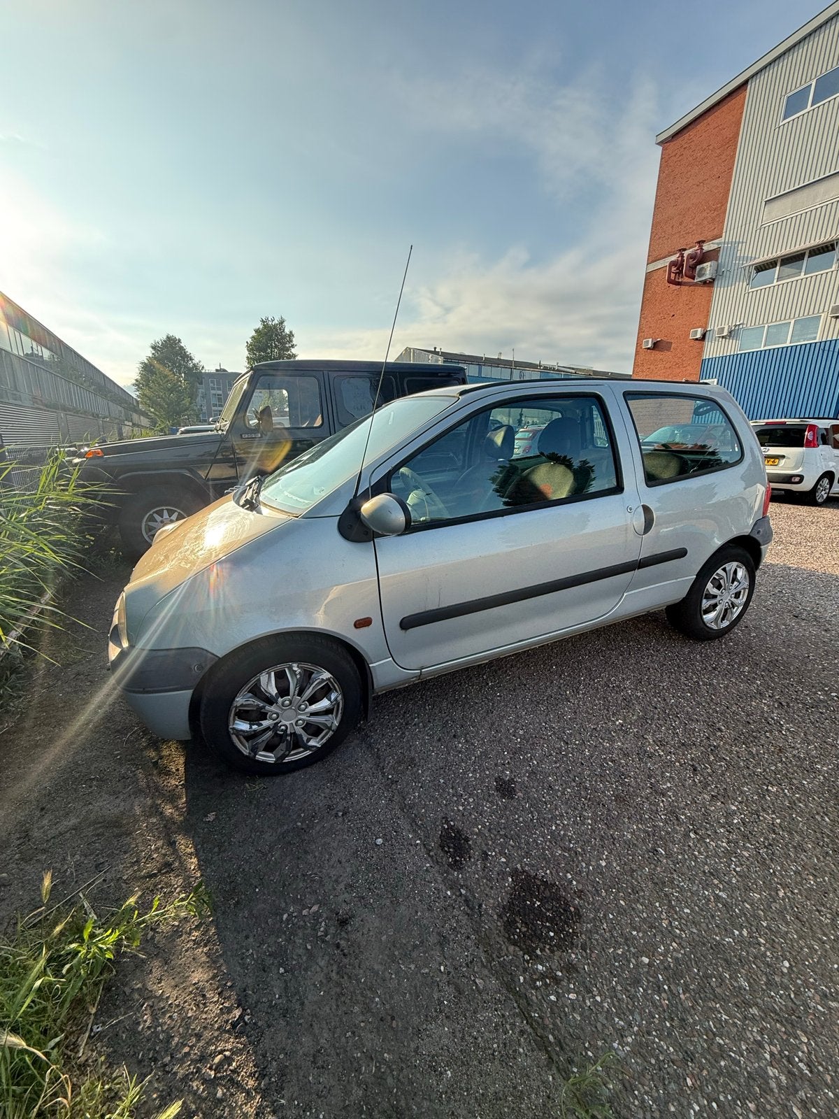 Renault Twingo 1.2 2001 NEW APK TILL 06/2027, Auto's, Renault, Voorwielaandrijving, 600 kg, 4 cilinders, Origineel Nederlands