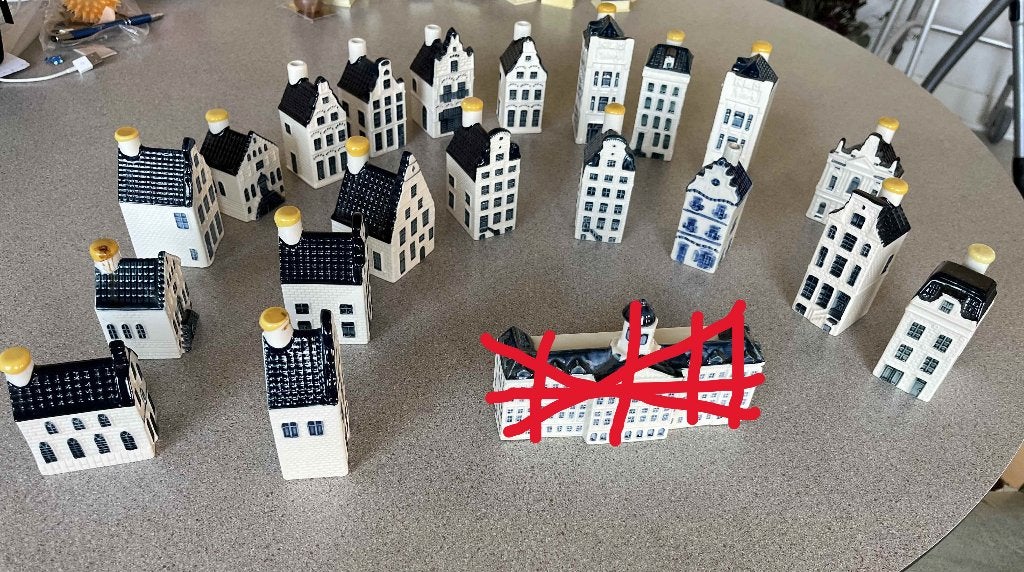 klm delfts blauw huisjes gevuld en ook een paar lege, Ophalen of Verzenden, Nieuw, 61 t/m 80, Gevuld