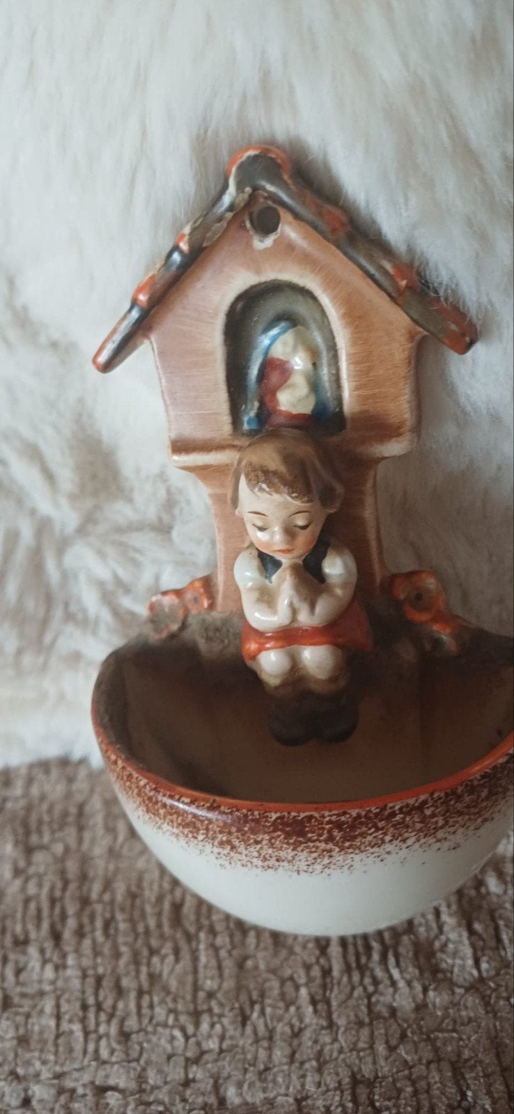 Wijwaterbakje MJ Hummel nummer 164, meer dan 50 jaar oud, Ophalen
