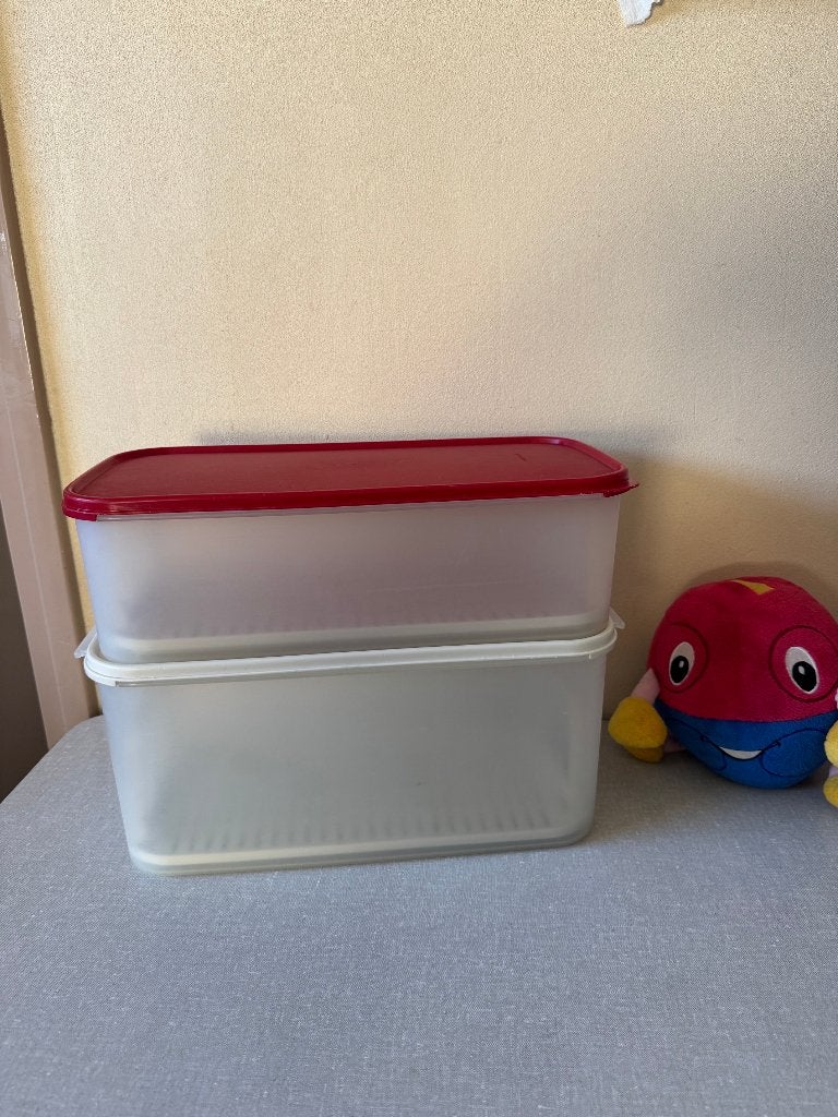 2 Z.G.A.N. grote ruimtespaarders voorraadbakken TUPPERWARE, Ophalen of Verzenden, Zo goed als nieuw, Bewaardoos, Vaatwasserbestendig