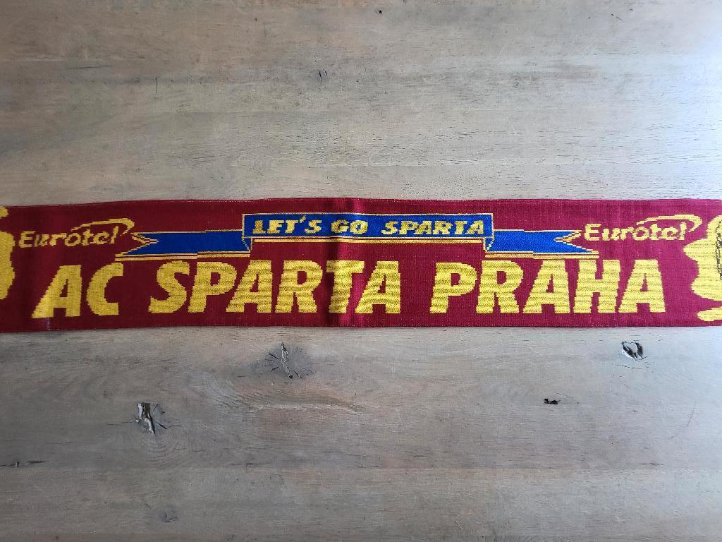 voetbalsjaal AC Sparta Praag ultrasjaal, Verzamelen, Ophalen of Verzenden, Zo goed als nieuw, Buitenlandse clubs, Vaantje of Sjaal