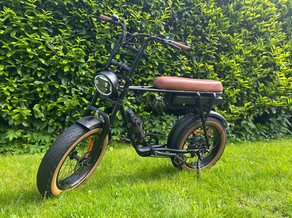 Fatbike EB3, Fietsen en Brommers, Fietsen | Heren | Herenfietsen, Ophalen, Zo goed als nieuw, Overige merken, Versnellingen