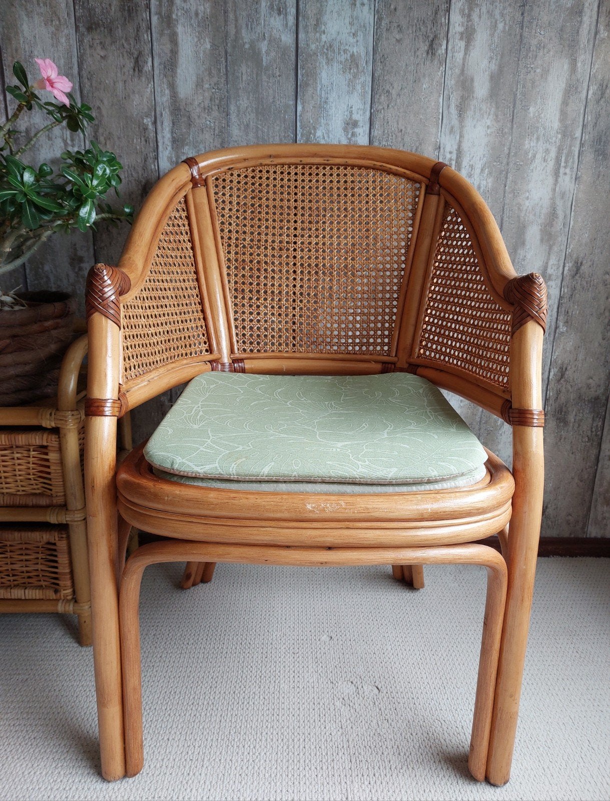 Rotan eetkamerstoel, webbing
massief manou frame, Ophalen, Zo goed als nieuw, Rotan