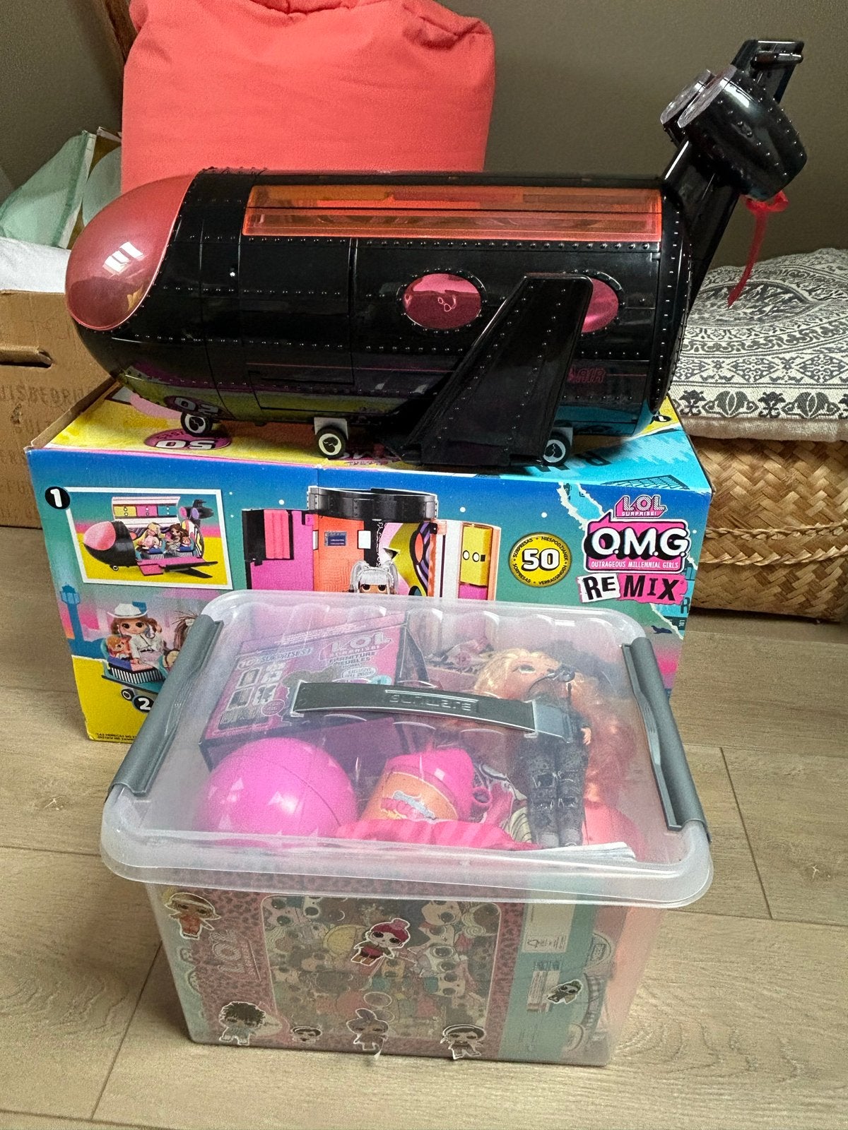 Grote LOL Surprise set: vliegtuig, poppen, rugzak, boeken, Kinderen en Baby's, Speelgoed | Poppen, Ophalen, Gebruikt, Overige typen