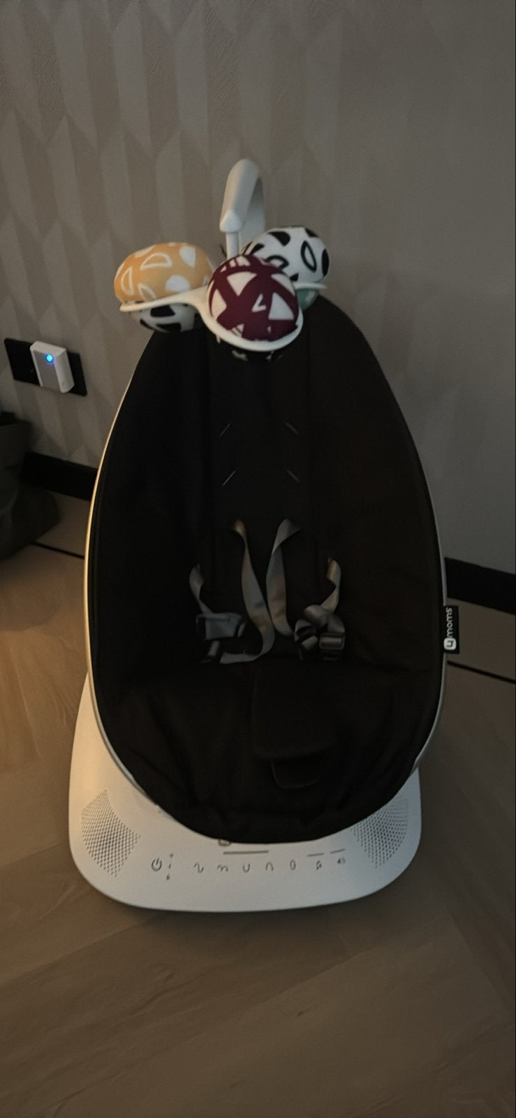 4moms mamaRoo 5 babywieg/schommelstoel, Ophalen of Verzenden, Zo goed als nieuw