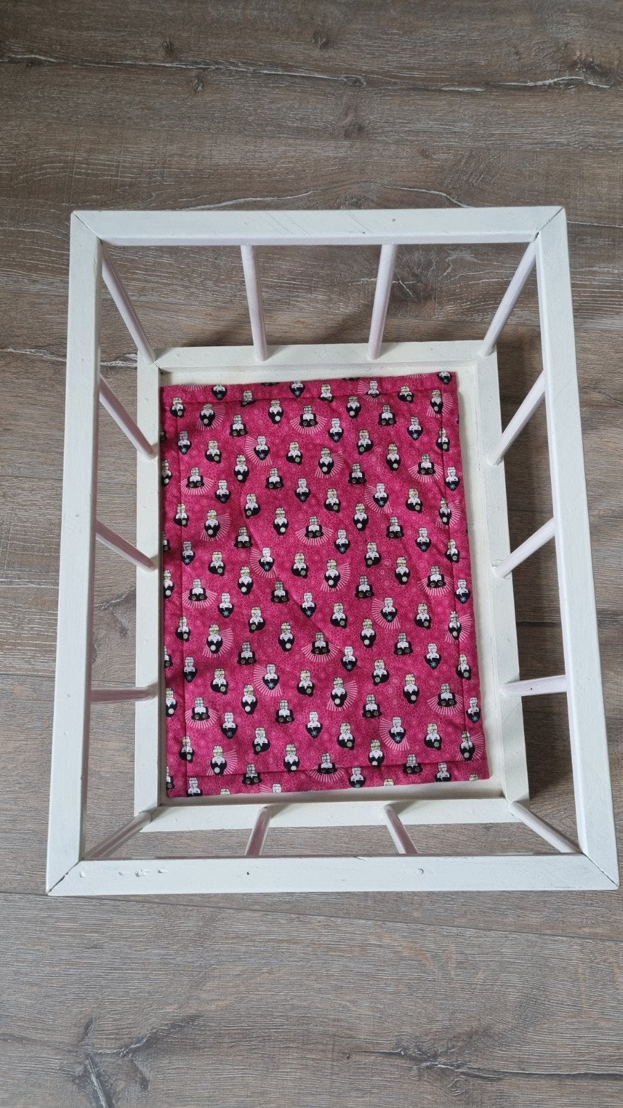 Houten poppenbedje met boxkleedje, Ophalen, Babypop