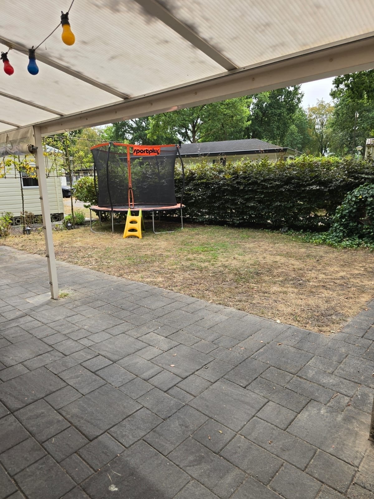 Te Koop Vakantiehuisje  bij Bosbad Hoeven, In bos, Noord-Brabant, Recreatiepark, 1 slaapkamer