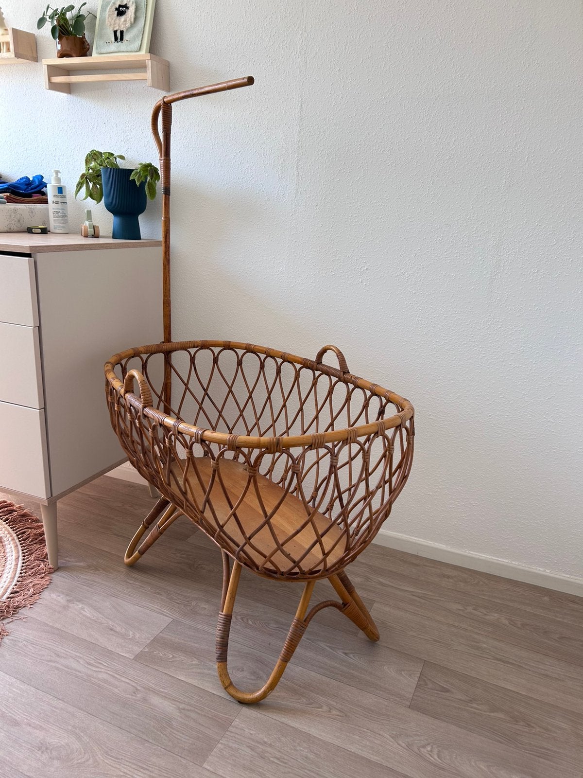 Rotan wieg, Kinderen en Baby's, Babywiegjes en Ledikanten, Ophalen, Zo goed als nieuw, Wieg