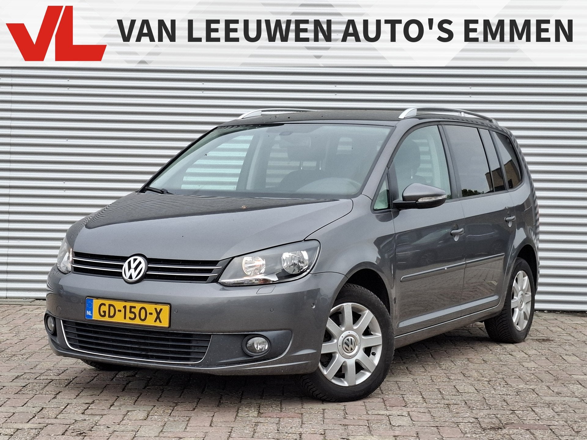 Volkswagen Touran 1.4 TSI Highline | Nieuw Binnen | Navigati, Euro 5, Gebruikt, Zwart, 4 cilinders