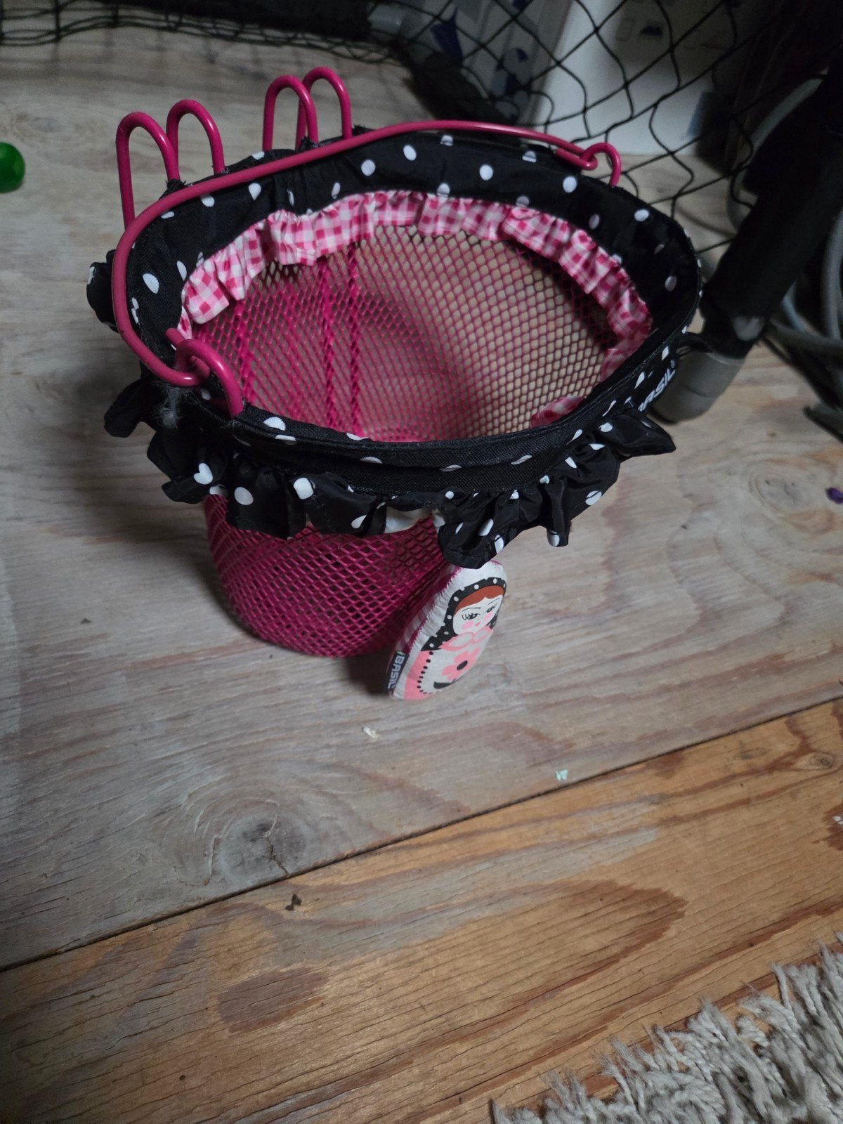Leuke roze fietsmand met stuurbevestiging, Ophalen, Gebruikt, Stuurbevestiging, Basil