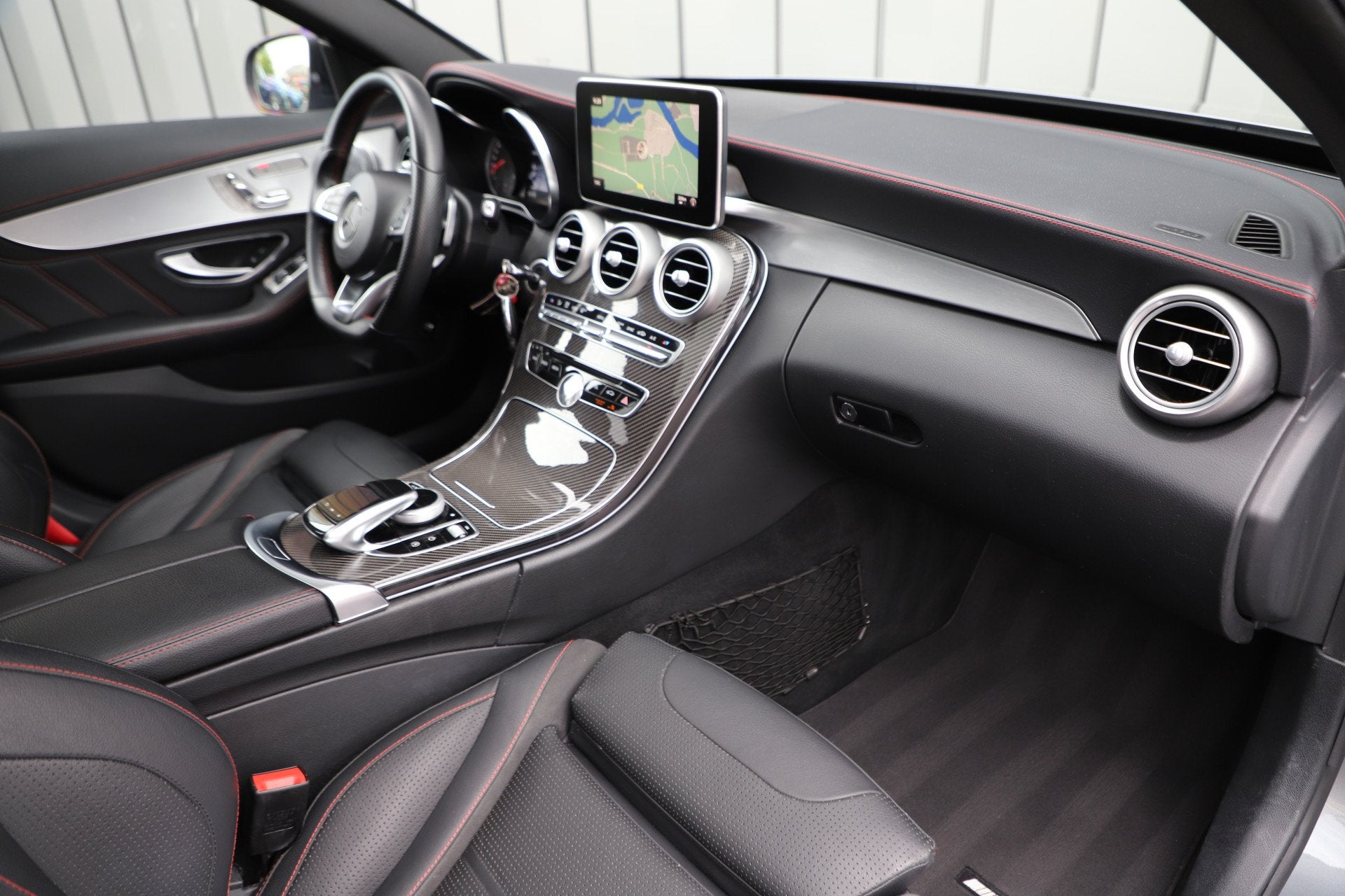 Mercedes-Benz C-Klasse Estate AMG 43 4MATIC | 367PK | Pano |, Auto's, Mercedes-Benz, Automaat, 2996 cc, Vierwielaandrijving, 93 €/maand
