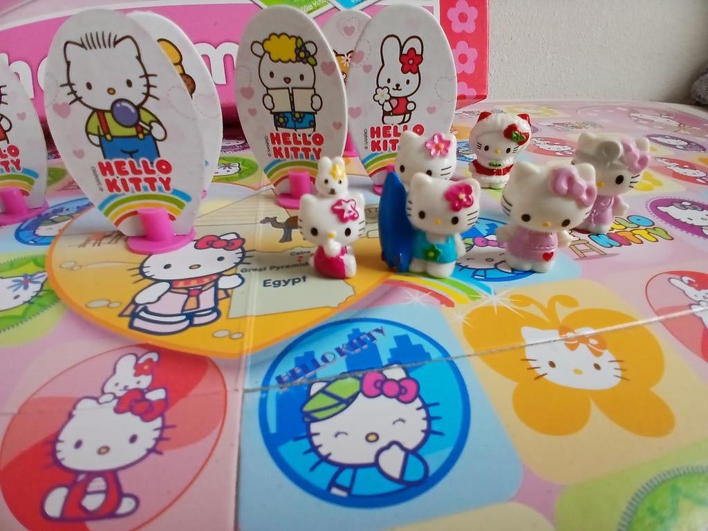 Hello Kitty the game vanaf 6 jaar omdat je tijdens het spel, Hobby en Vrije tijd, Gezelschapsspellen | Bordspellen, Ophalen of Verzenden