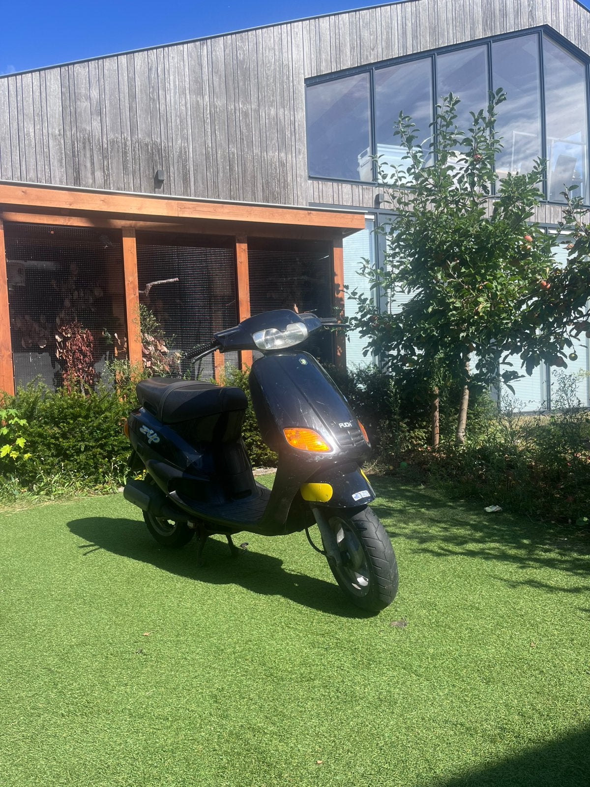 Zip type 2 brom, Fietsen en Brommers, Scooters | Piaggio, Ophalen of Verzenden, Zo goed als nieuw, Tweetakt, Zip