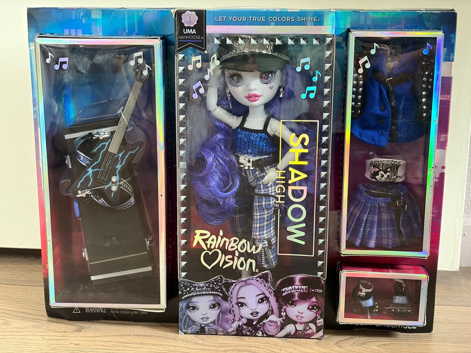 Rainbow High Shadow High Uma Vanhoose pop met accessoires, Ophalen of Verzenden, Nieuw, Overige typen