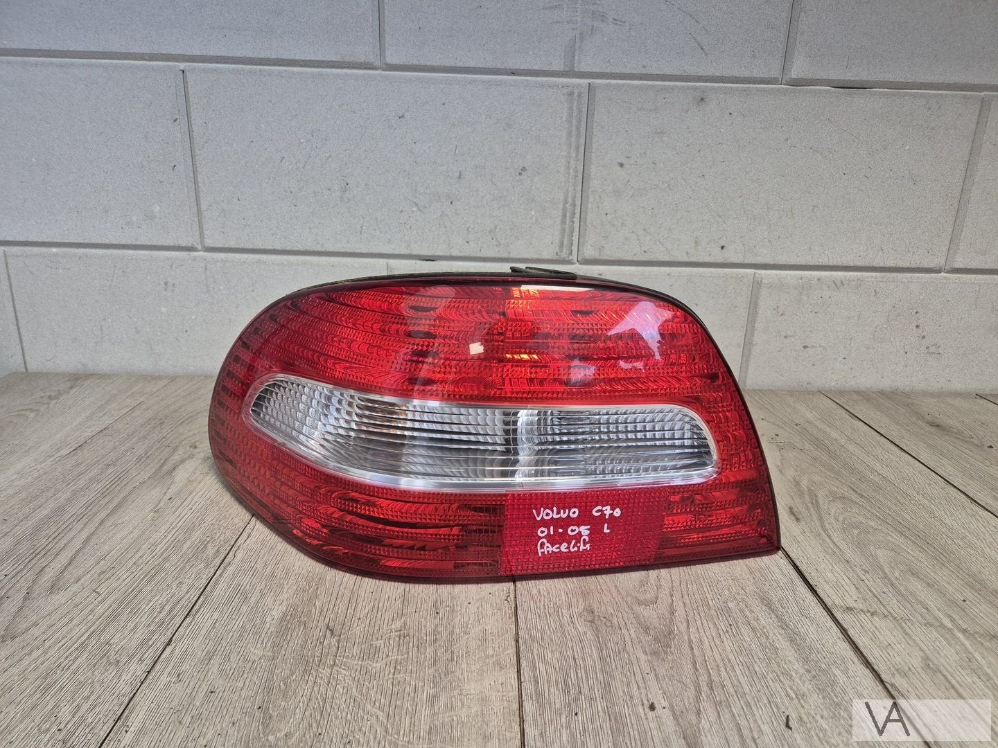 Achterlicht links voor Volvo C70 2002 - 2006 facelift model, Gebruikt, -, -, Ophalen of Verzenden