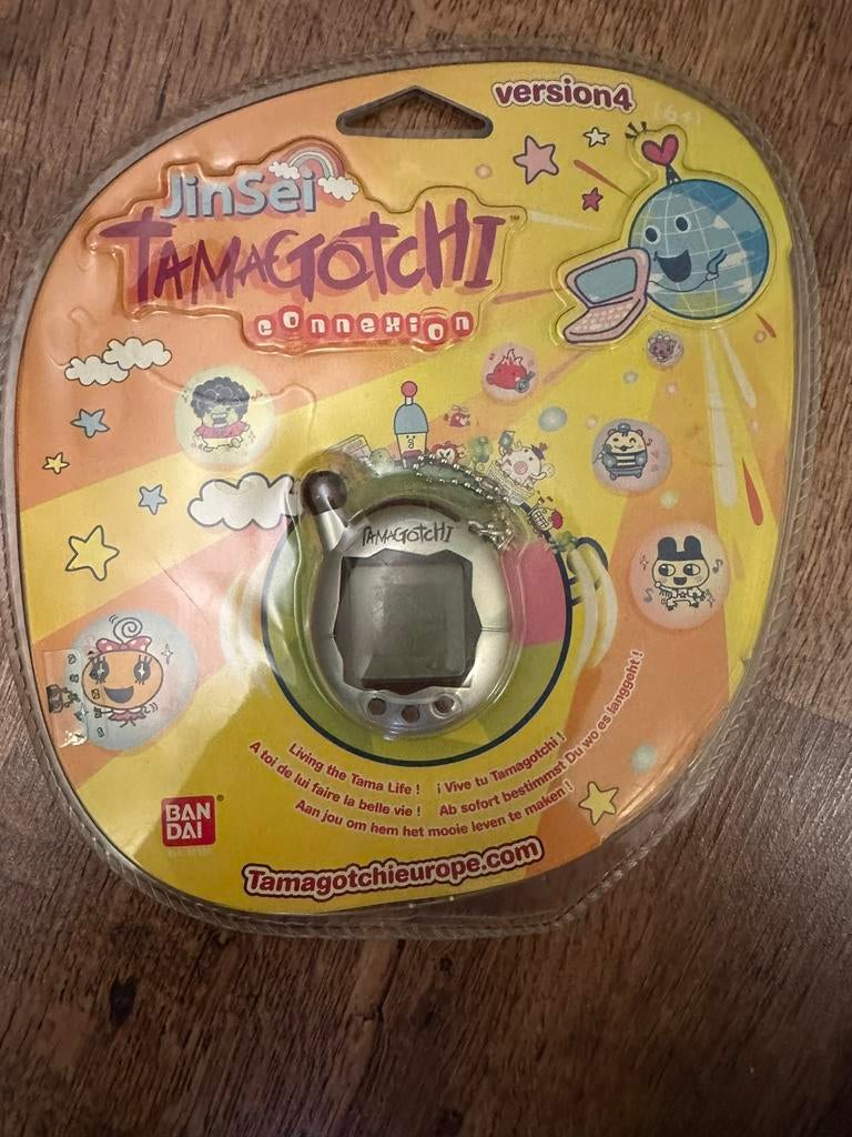 Tamagotchi Connection V4 Europees Zilver Bruin, Verzamelen, Ophalen of Verzenden, Gebruikt