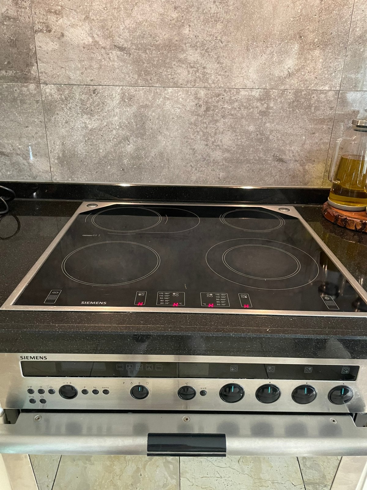 Siemens oven + kookplaat, Witgoed en Apparatuur, Ophalen, 4 kookzones, Zo goed als nieuw, Inbouw
