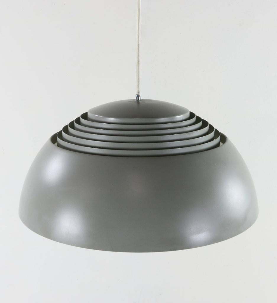 Louis Poulsen AJ Royal | Vintage Danish Design hanglamp, Huis en Inrichting, Lampen | Hanglampen, Ophalen of Verzenden, Gebruikt