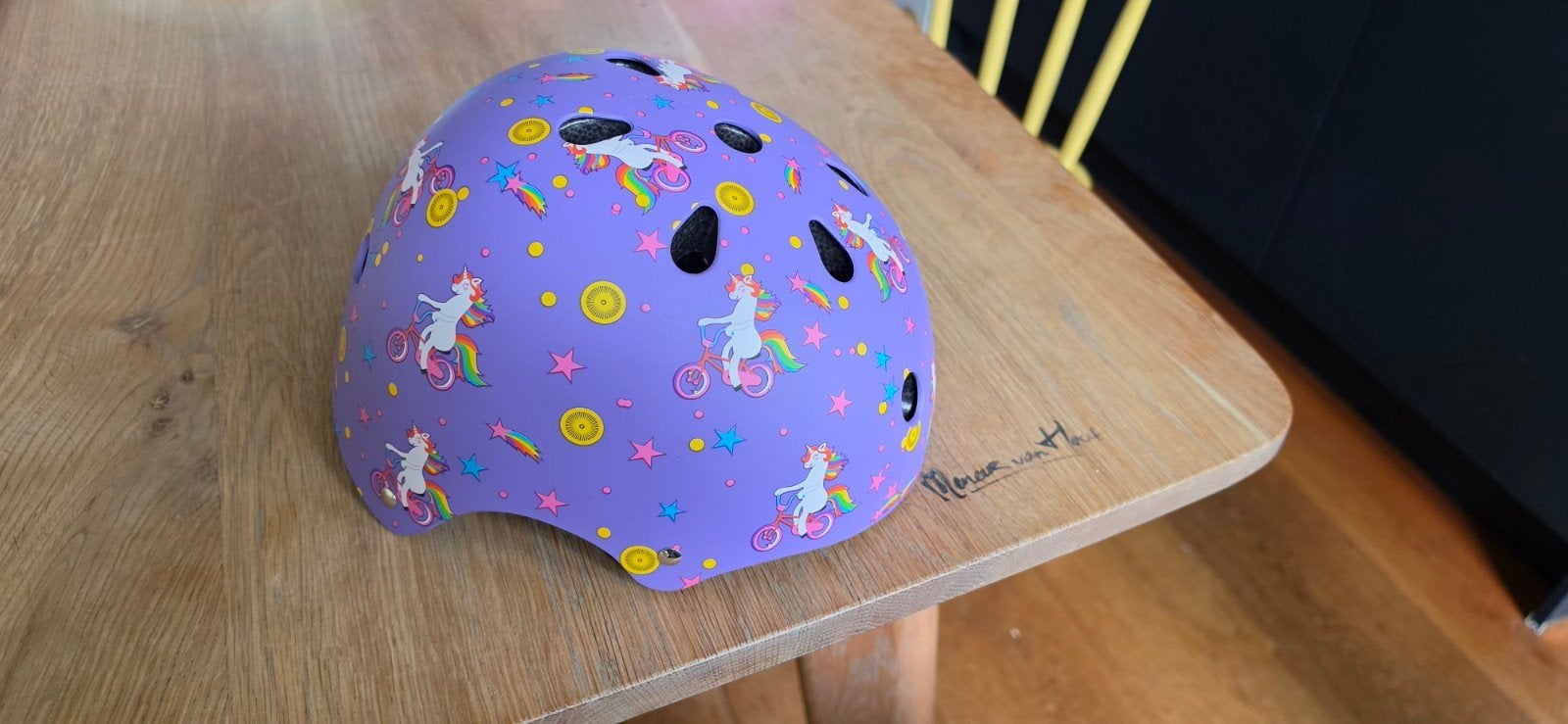 Kiddimoto fietshelm eenhoorn paars (maat S), Fietsen en Brommers, Fietsaccessoires | Fietshelmen, Ophalen, Zo goed als nieuw