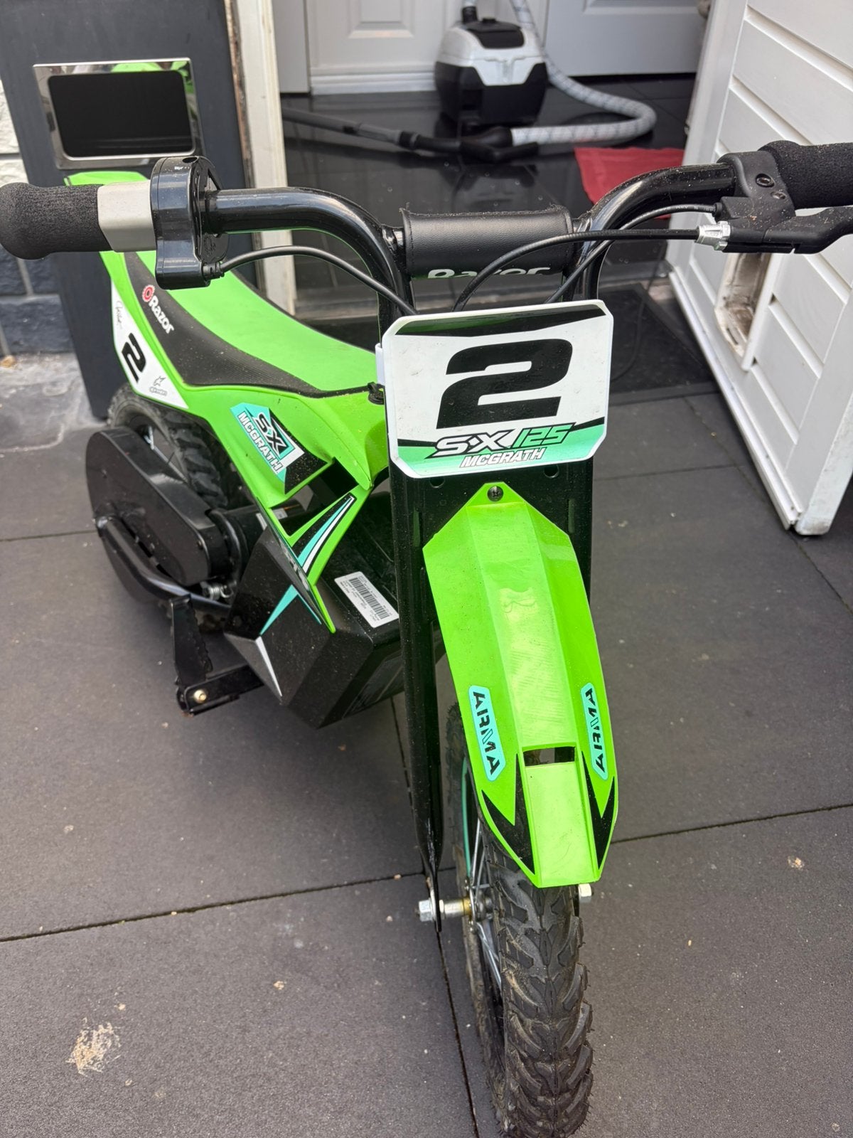Razor kinder crosser electrisch, Ophalen, Zo goed als nieuw, Overige merken