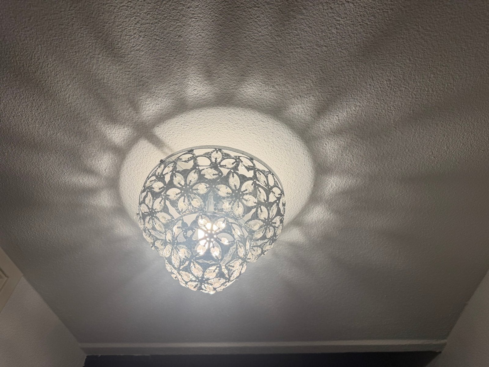 2 x Moderne plafondlamp met kristallen bloemmotief Marrakech, Minder dan 50 cm, Ophalen of Verzenden, Zo goed als nieuw, Minder dan 25 cm