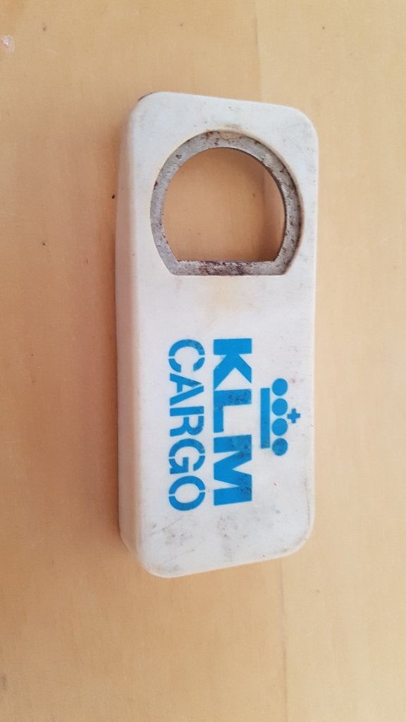 klm Cargo fles opener', Verzamelen, Ophalen of Verzenden, Overige typen
