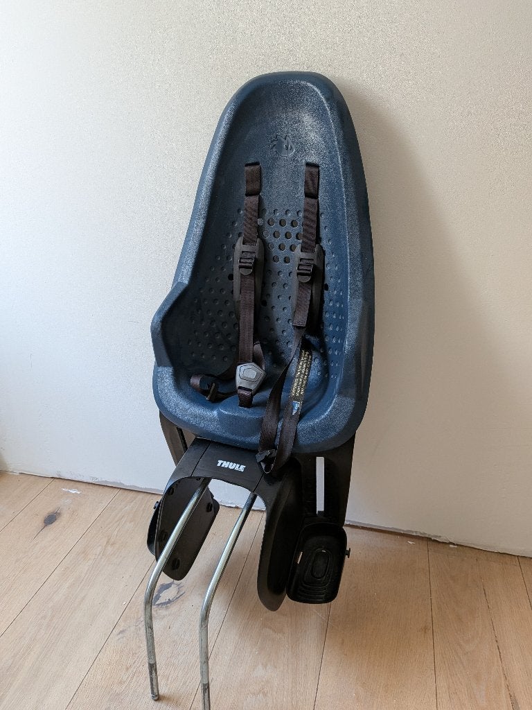 Thule Yepp 2 Maxi fiets achterstoeltje, Fietsen en Brommers, Fietsaccessoires | Fietsstoeltjes, Ophalen, Achterzitje, Gebruikt