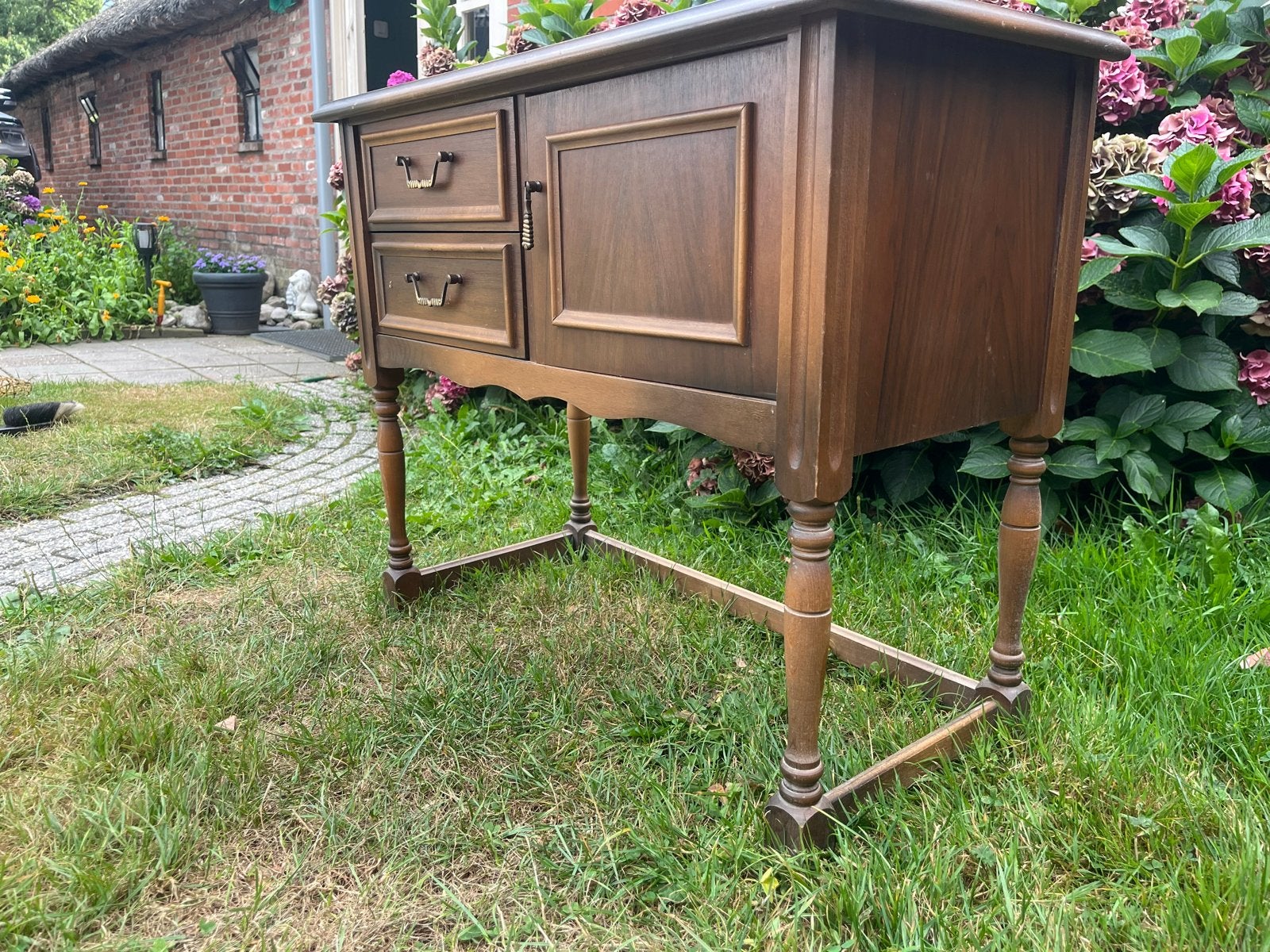 Vintage houten dressoir met lades en kastje, Ophalen