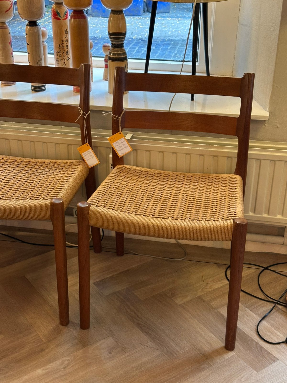 Vintage Niels Otto Møller Model 84 stoel Jaren 60, Ophalen of Verzenden, Zo goed als nieuw, Bruin, Eén