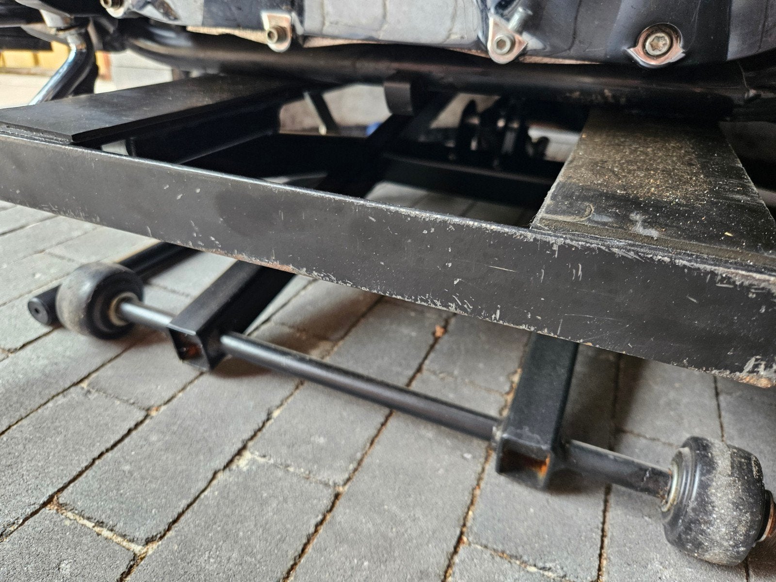 Motorfiets brug / krik voor onderhoud, Ophalen, Gebruikt, Mechanisch, Garagekrik