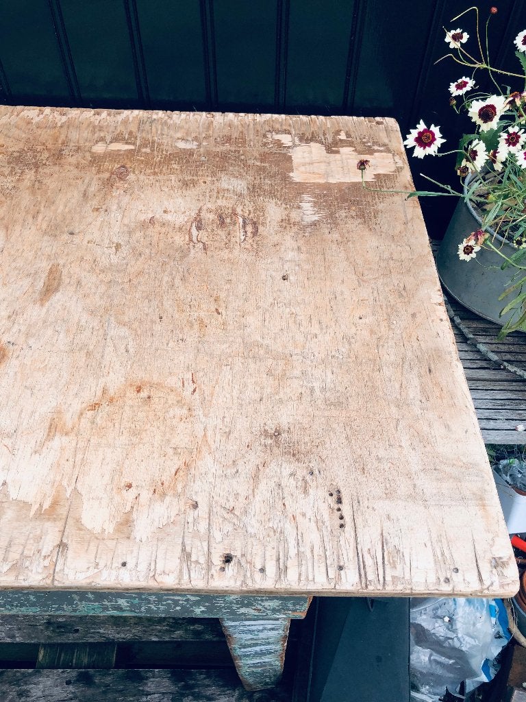 Foto 18 van Vintage tafel / werkbank