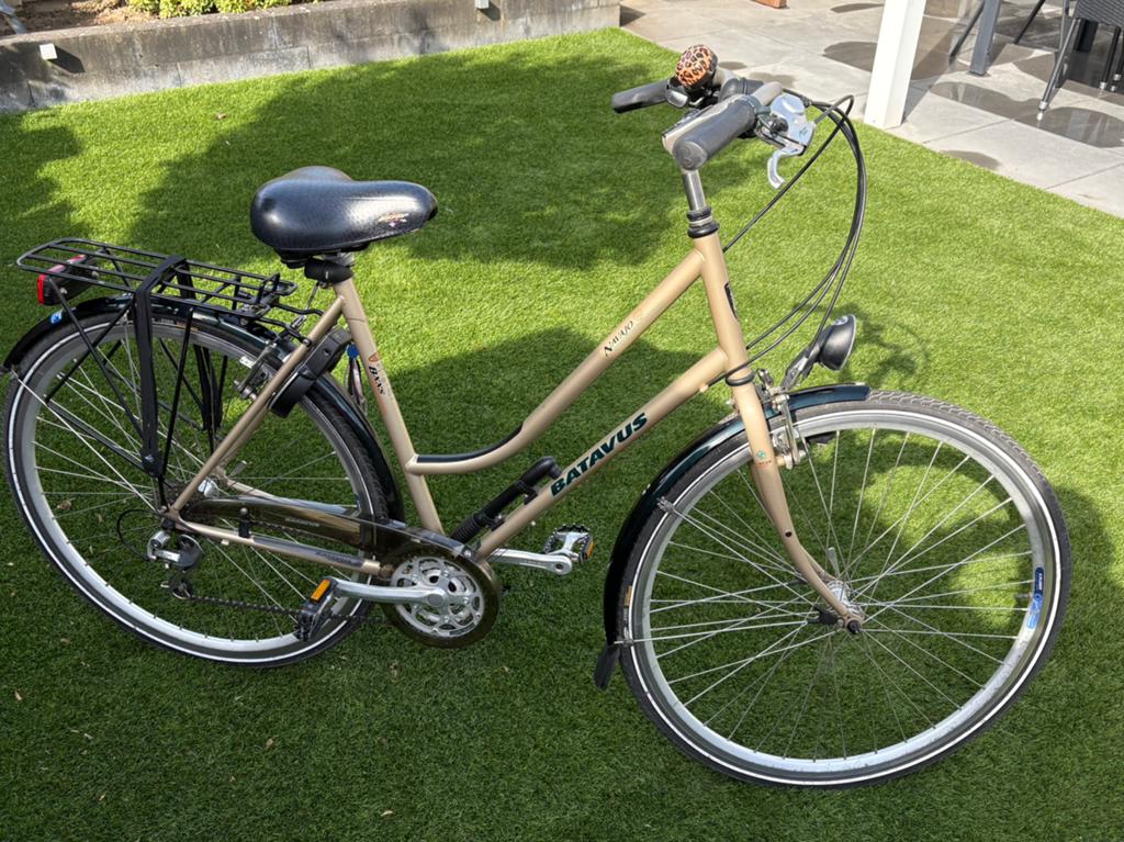 Batavus Navajo dames fiets met 21 versnellingen i.z.g.s, Ophalen, Gebruikt, Versnellingen, Batavus