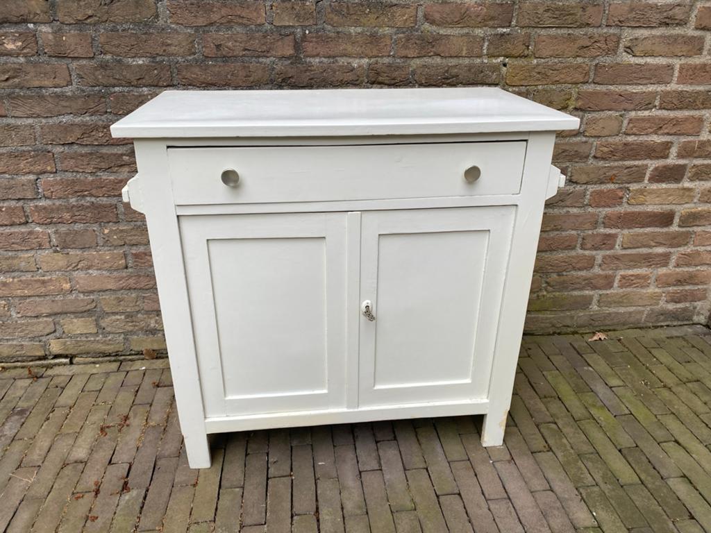 Te koop vintage houten badkamer kastje, Huis en Inrichting, Badkamer | Badkamermeubels, Ophalen, Gebruikt, 50 tot 100 cm, Minder dan 100 cm