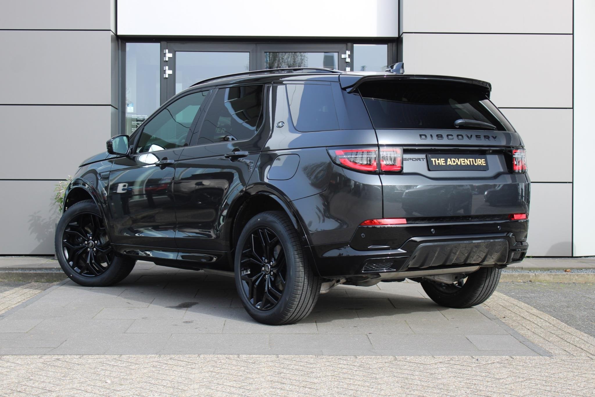 Land Rover Discovery Sport P270e Business Landmark Edition |, Auto's, Automaat, 1498 cc, Euro 6, Met garantie (alle)