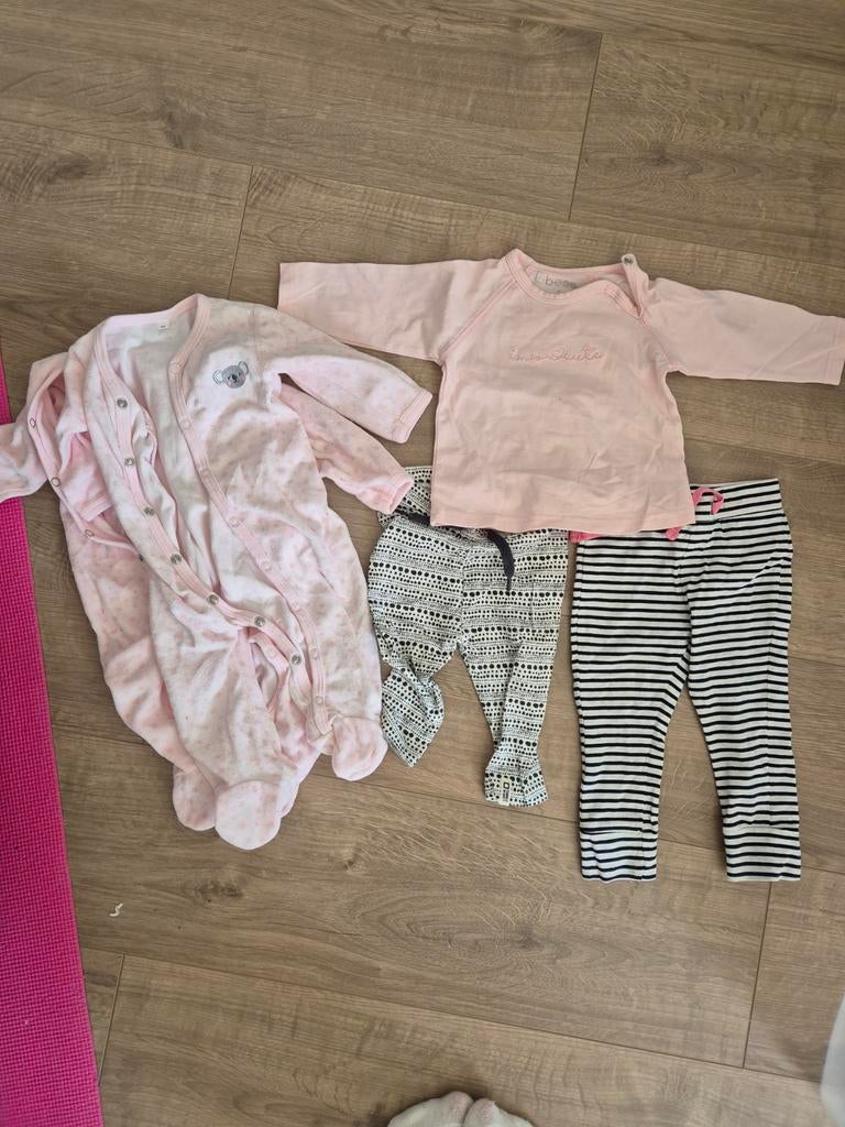 Kledingpakketje baby meisje maat 62 en 68, Ophalen of Verzenden, Maat 62
