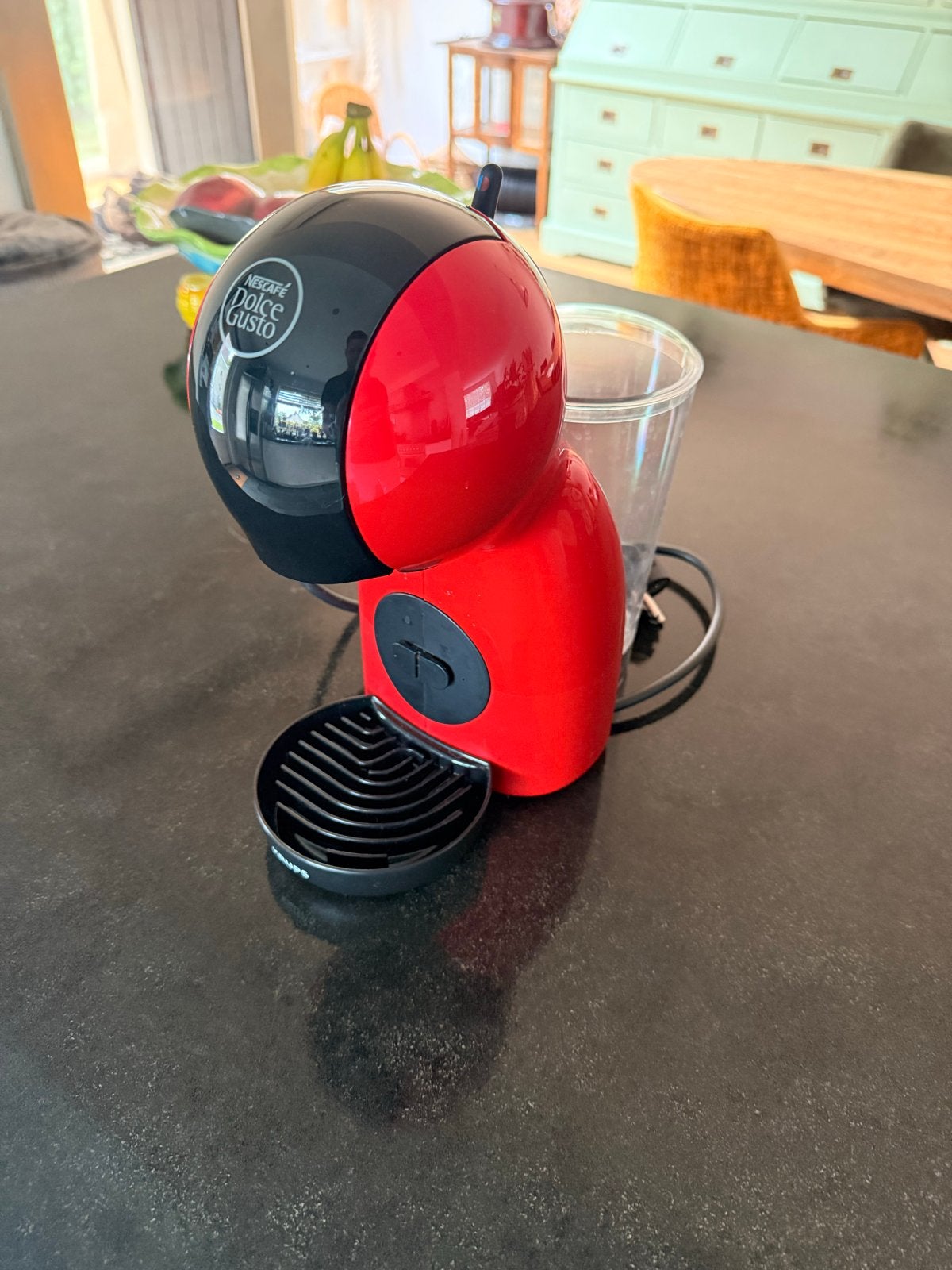 Nescafé Dolce Gusto koffiezetapparaat - Z.g.a.n., Ophalen of Verzenden, Zo goed als nieuw, Koffiemachine, Koffiepads en cups