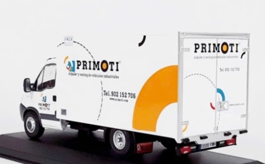 Iveco Daily KOELWAGEN PRIMOTI 1/43 reparto / servicio # 31, Hobby en Vrije tijd, Modelauto's | 1:43, Verzenden, Nieuw, Bus of Vrachtwagen