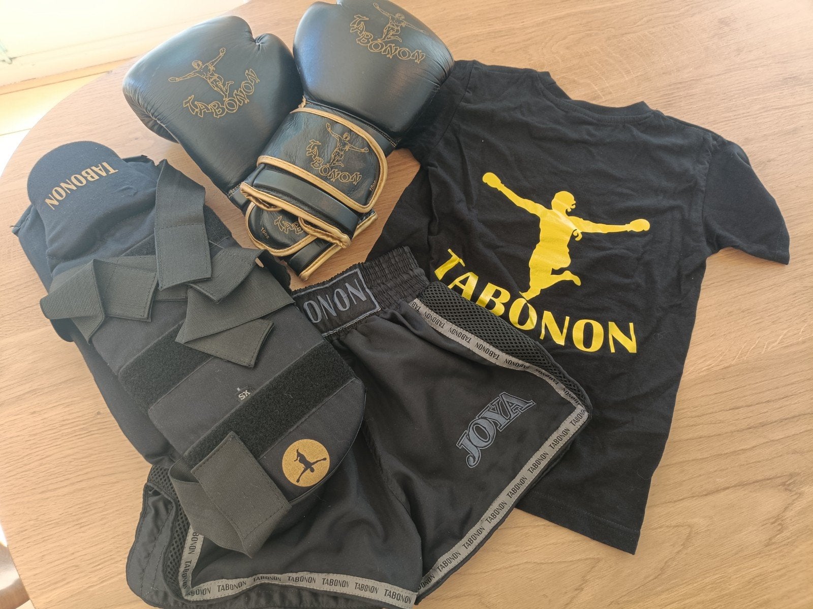 kickboks set kind Tabonon, Ophalen, Bokshandschoenen