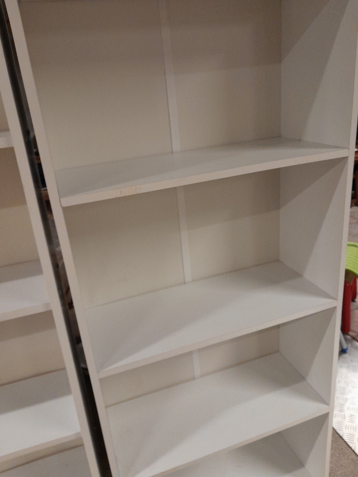 Witte boekenkast met 3 losse en 1 vaste plank, Ophalen, Gebruikt, Met plank(en)