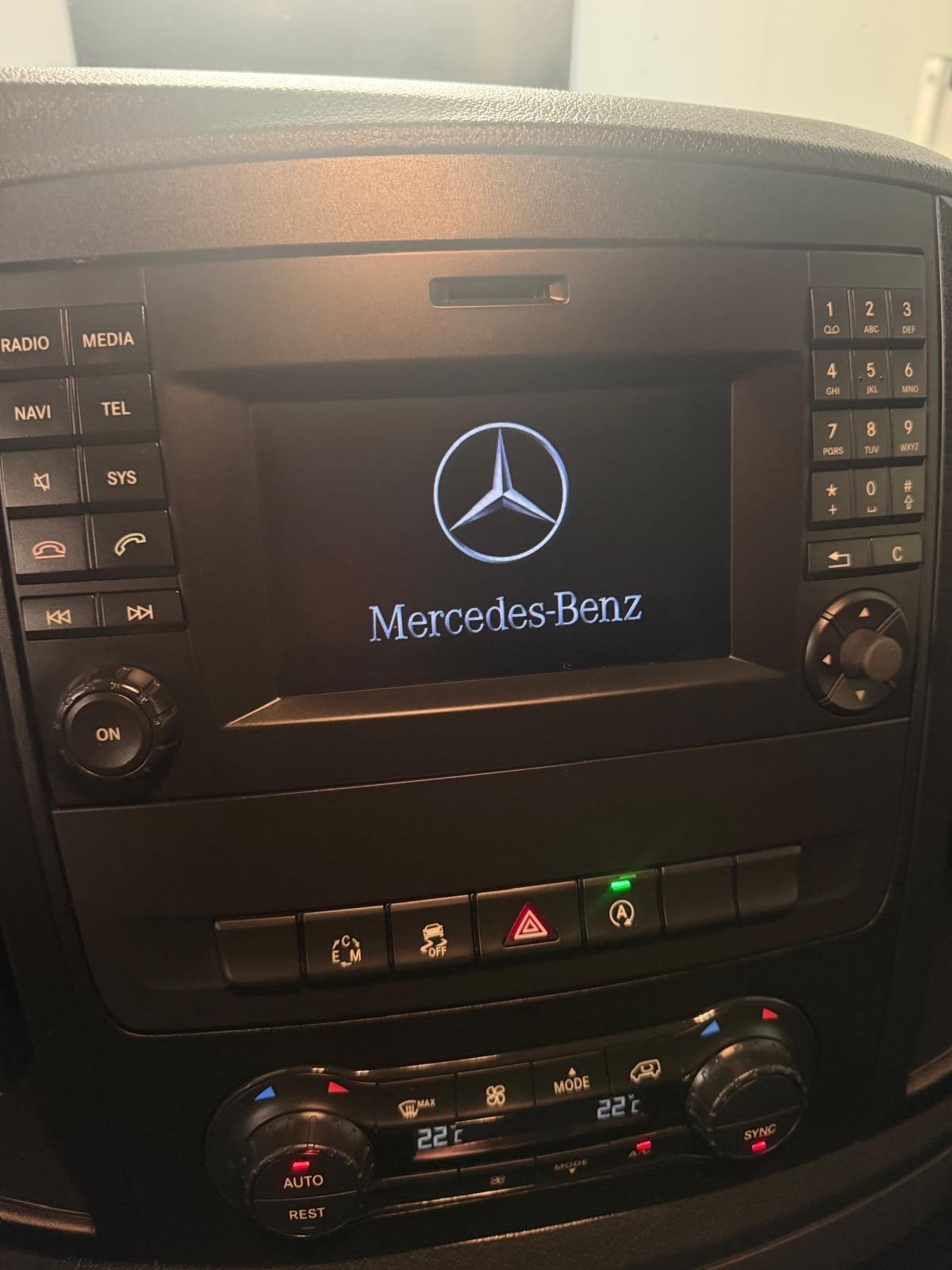 Mercedes Vito Radio Navigatiesysteem, Ophalen of Verzenden, Gebruikt